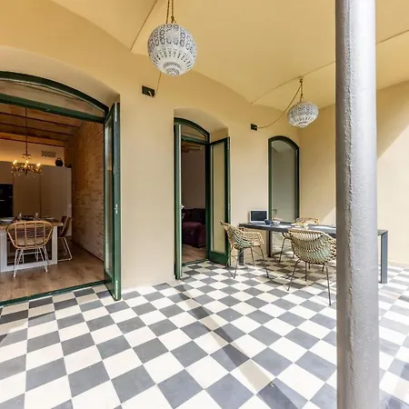 Bravissimo Placa De La Independencia Garden View, With Large Terrace Apartment *