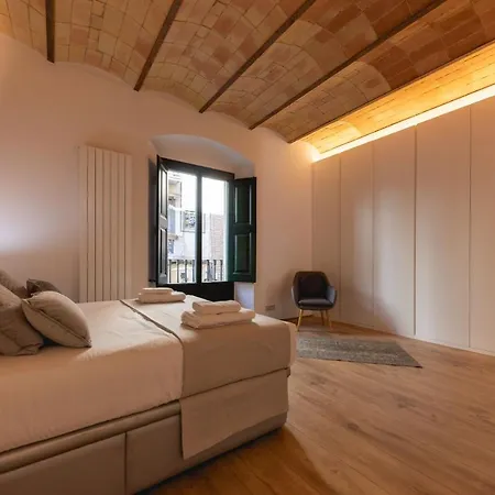 Bravissimo Placa De La Independencia Garden View, With Large Terrace Apartment Girona
